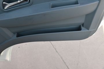 �ƿ� ŷ��С���� 115���� 2.56��˫�������Ῠ(����)ͼƬ