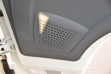 �ƿ� ŷ��С���� 115���� 2.56��˫�������Ῠ(����)ͼƬ