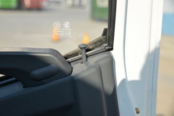 �ƿ� ŷ��С���� 115���� 2.56��˫�������Ῠ(����)ͼƬ