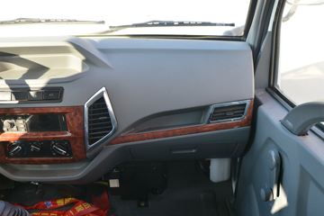 �ƿ� ŷ��С���� 115���� 2.56��˫�������Ῠ(����)ͼƬ