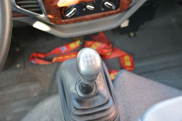 �ƿ� ŷ��С���� 115���� 2.56��˫�������Ῠ(����)ͼƬ