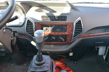 �ƿ� ŷ��С���� 115���� 2.56��˫�������Ῠ(����)ͼƬ