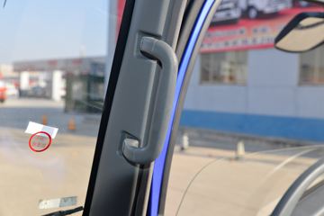 �ƿ�ŷ�� С��� 115���� 3.2����ж��(����)ͼƬ