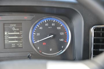�ƿ�ŷ�� С��� 115���� 3.2����ж��(����)ͼƬ