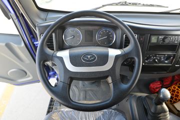 �ƿ�ŷ�� С��� 115���� 3.2����ж��(����)ͼƬ