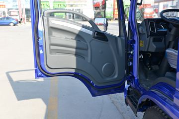�ƿ�ŷ�� С��� 115���� 3.2����ж��(����)ͼƬ