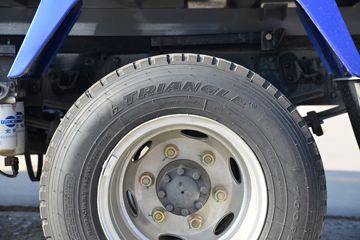 �ƿ�ŷ�� С��� 115���� 3.2����ж��(����)ͼƬ