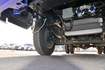 �ƿ�ŷ�� С��� 115���� 3.2����ж��(����)ͼƬ