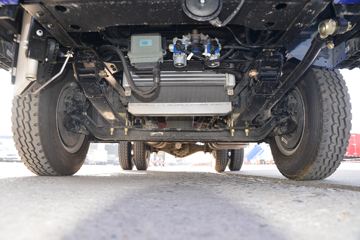 �ƿ�ŷ�� С��� 115���� 3.2����ж��(����)ͼƬ