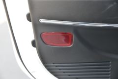 欧铃汽车 V5系列 122马力 3.61米单排厢式微卡(国六)(ZB5032XXYVDD2L)