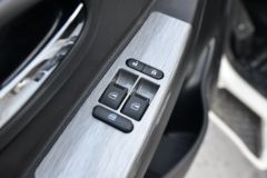 欧铃汽车 V5系列 122马力 3.61米单排厢式微卡(国六)(ZB5032XXYVDD2L)