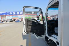 欧铃汽车 S3系列 130马力 4.15米单排厢式轻卡(国六)