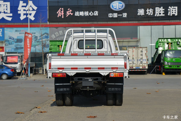欧铃汽车 锋锐F3 1.6L 122马力 汽油 3.05米