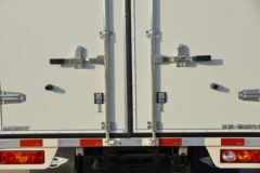 福田 时代领航S1 122马力 3.7米单排厢式小卡 福田 时代领航S1 122马力 3.7米单排厢式小卡