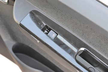 �������� ���S1 PLUS 120���� 4X2 3����ж��(BJ3075DEJBA-31)ͼƬ