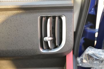 �������� ���S1 PLUS 120���� 4X2 3����ж��(BJ3075DEJBA-31)ͼƬ