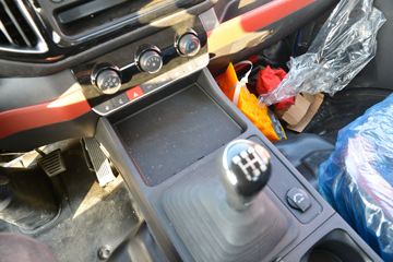 �������� ���S1 PLUS 120���� 4X2 3����ж��(BJ3075DEJBA-31)ͼƬ