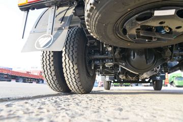 �������� ���S1 PLUS 120���� 4X2 3����ж��(BJ3075DEJBA-31)ͼƬ