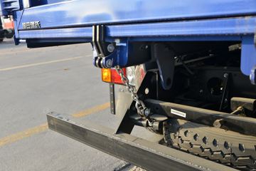 �������� ���S1 PLUS 120���� 4X2 3����ж��(BJ3075DEJBA-31)ͼƬ