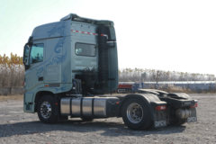 东风商用车 天龙旗舰GX 520马力 4X2 AMT自动挡牵引车(国六)(后桥13T)(DFH4180C2)