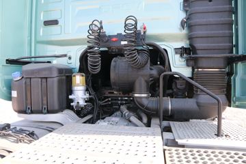 �������ó� �����콢GX 520���� 4X2 AMT�Զ���ǣ����(����)(����13T)(DFH4180C2)ͼƬ