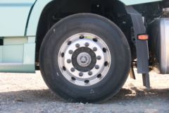 东风商用车 天龙旗舰GX 520马力 4X2 AMT自动挡牵引车(国六)(后桥13T)(DFH4180C2)