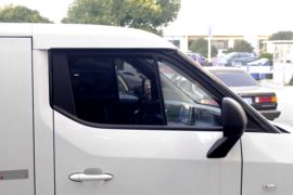 海豚EV&nbsp;电动封闭厢货外观图片