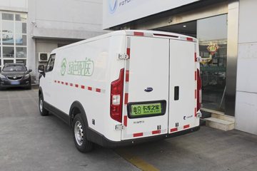 海豚EV&nbsp;电动封闭厢货外观图片