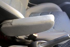 海豚EV&nbsp;电动封闭厢货驾驶室图片