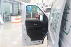 瑞驰 EC35II 创享版 2.6T 5座 4.5米纯电动封闭货车36.28kWh