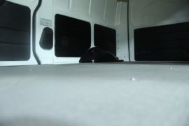 EC35&nbsp;电动封闭厢货货厢图片