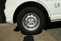 东风股份 御风EM26 3T 4.865米纯电动厢式运输车(续航220km)41.472kWh