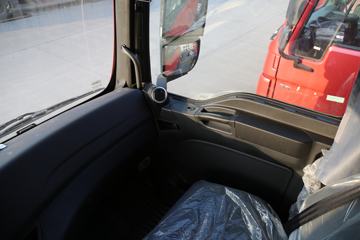 �й����� �ǵ¿�SITRAK C7H�ؿ� 400���� 6X4����������(����)(ZZ5356V524MF1)ͼƬ