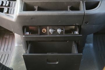 �й����� �ǵ¿�SITRAK C7H�ؿ� 400���� 6X4����������(����)(ZZ5356V524MF1)ͼƬ