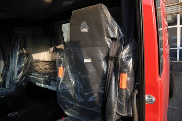 �й����� �ǵ¿�SITRAK C7H�ؿ� 400���� 6X4����������(����)(ZZ5356V524MF1)ͼƬ