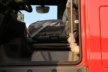 �й����� �ǵ¿�SITRAK C7H�ؿ� 400���� 6X4����������(����)(ZZ5356V524MF1)ͼƬ