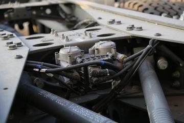 �й����� �ǵ¿�SITRAK C7H�ؿ� 400���� 6X4����������(����)(ZZ5356V524MF1)ͼƬ