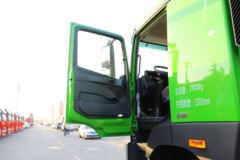 福田 欧曼GTL 质享版 440马力 8X4 5.4米LNG自卸车(国六)(BJ3319L6GML-01)