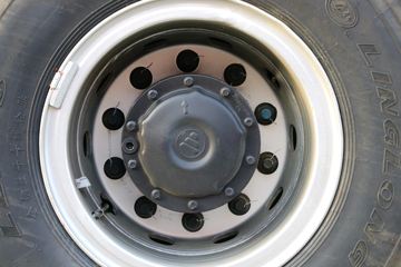  ŷGTL  440 8X4 5.4LNGж()(BJ3319L6GML-01)ͼƬ