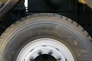  ŷGTL  440 8X4 5.4LNGж()(BJ3319L6GML-01)ͼƬ