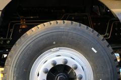 福田 欧曼GTL 质享版 440马力 8X4 5.4米LNG自卸车(国六)(BJ3319L6GML-01)