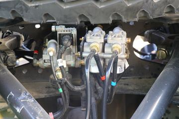  ŷGTL  470 6X4 ǣ()(A12)(BJ4259Y6DHL-25)ͼƬ