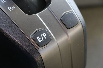 ���� ŷ��EST 580���� 6X4 AMT�Զ���ǣ����(����)(����A13)(BJ4259Y6DHL-12)ͼƬ