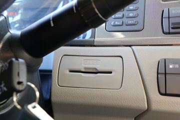 ���� ŷ��EST 580���� 6X4 AMT�Զ���ǣ����(����)(����A13)(BJ4259Y6DHL-12)ͼƬ