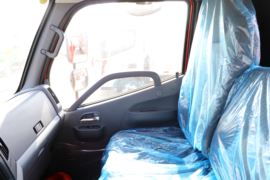 时代领航3&nbsp;载货车驾驶室                                               图片