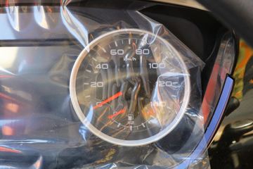 �ൺ��� ��V�ؿ� 2.0�� 350���� 8X4 6.5����ж��(CA3311P1K15L4T4E6A80)ͼƬ