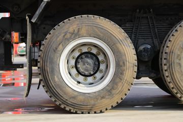 �ൺ��� ��V�ؿ� 2.0�� 350���� 8X4 6.5����ж��(CA3311P1K15L4T4E6A80)ͼƬ