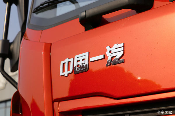无锡市解放JK6载货车系列，打折优惠，降3万，赶快抢购！