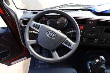 �ൺ��� JK6�п� 260���� 4X2 9.75����ʽ�ػ���(����)ͼƬ
