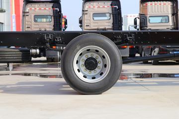 �ൺ��� JK6�п� 260���� 4X2 9.75����ʽ�ػ���(����)ͼƬ